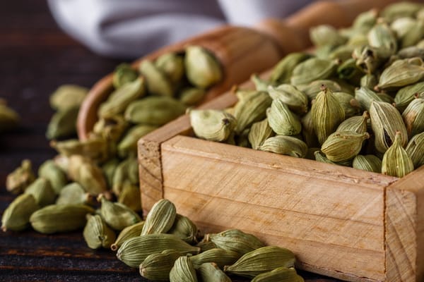 Cardamom-seeds